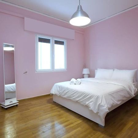 Palaio Faliro, A Bright And Spacious Apartment Atenas Exterior foto