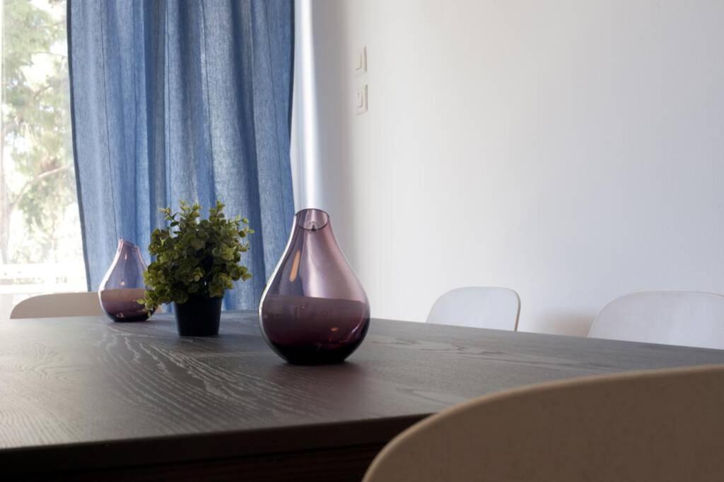 Palaio Faliro, A Bright And Spacious Apartment Atenas Exterior foto